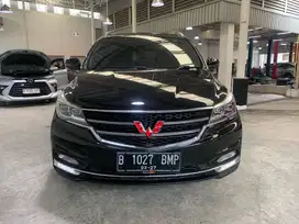 Wuling CORTEZ L LUX+ 1.8  MT 2018 Hitam  B1027BMP