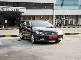 Toyota Camry 2.5 V 2013 hitam automatic