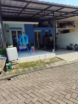 Rumah dekat Stasiun Cisauk dekat Mushola Lapangan Serpong Garden 1