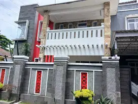 Rumah Dengan Kolam Renang di BSI Baranang Siang Indah Bogor Timur
