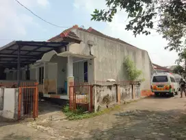Tanah dam bangunan popongan barat kampus Pascasarjana UGM