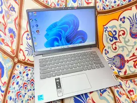 Laptop Desain Lenovo Slim 3i Core i3 gen 12