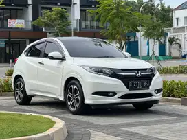 Honda HRV 1.8 Prestige AT 2015