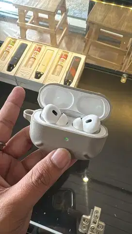Airpods pro (2nd generation USB-C)