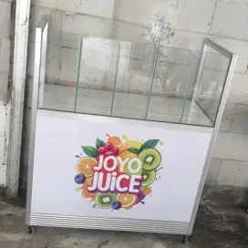 Etalase jus kondisi mulus