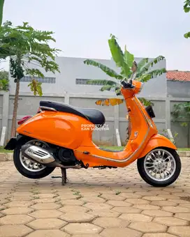 JUAL MURAH VESPA SPRINT 150 3V 2015 MULUS