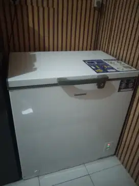 CHES FREEZER CHANGHONG