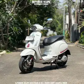 PIAGGIO VESPA SPRINT S 150 IGET ABS LED TAHUN 2022 PERFECT CONDITION