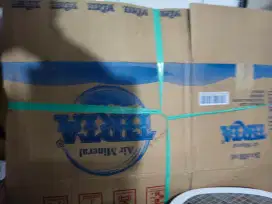 Kardus bekas air
