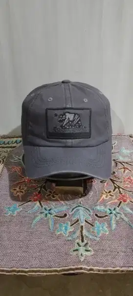 Caps Style
California
All size
Full tag