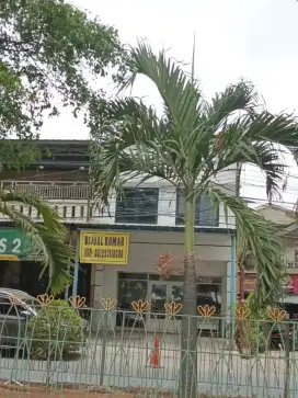 Dijual Rumah di Pinggir Jalan Besar Kota Depok