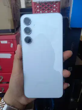 Second Samsung A55 5G 8/256gb Ex Display