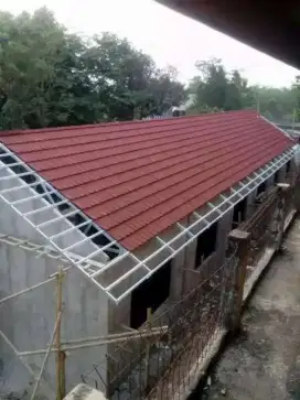 atap rumah genteng metal pasir rangka bajaringan