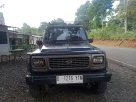 Daihatsu Feroza 1993 Bensin