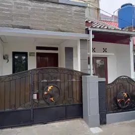 DISEWAKAN RUMAH JAGAKARSA JAKARTA SELATAN