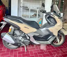 ADV 160 ABS Tahun 2024 - KM Baru 1.600an