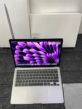 MacBook Air M1 13 inchi Garansi Resmi iBox Second Original Like Fullse