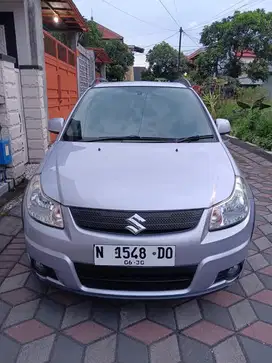 Suzuki sx4 X-OVER matic