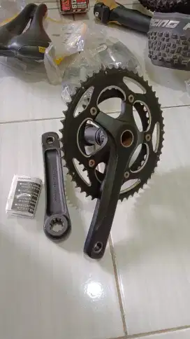 Crank set double Chain ring 52T + 36T + BB HT2