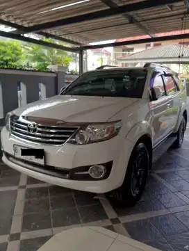 Toyota Fortuner 2.7 G Lux 2015 (Cash)