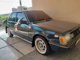 Mitsubishi Lancer 1981 Bensin