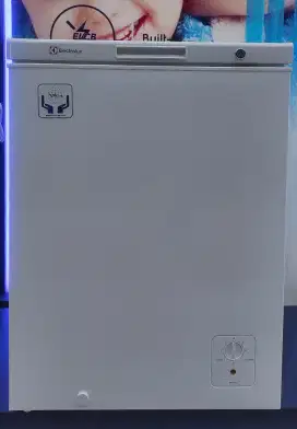 Chest freezer UltimateTaste 300 142L
ECM1400WB