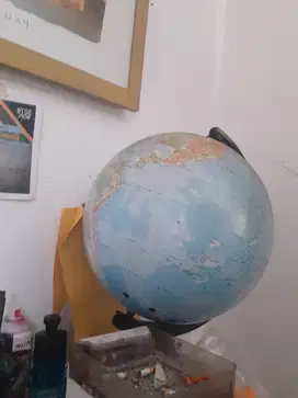 Globe peta bumi