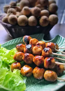 bakso bakar harga 2.000/per tusuk