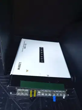 Power Amplifier Embassy EA 460 4 Ch