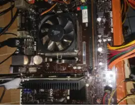 MOTHERBOARD AMD AM4 DDR4 + PROCECOR A8  9600 RODEON R7 FAN JAKSEL