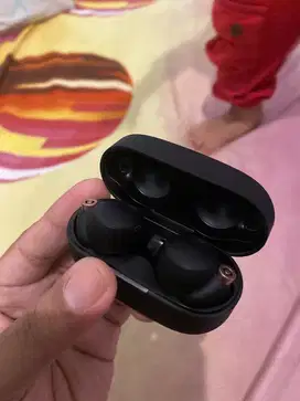 TWS SONY WF 1000XM4 1000 XM4 WF1000 hitam mulus