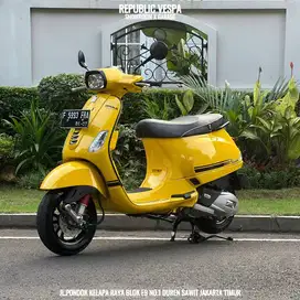 PIAGGIO VESPA S 125 IGET LED Tahun 2021 WARNA YELLOW