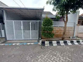 jual rumah siap huni Surya Citra residende waru tidak  banjir