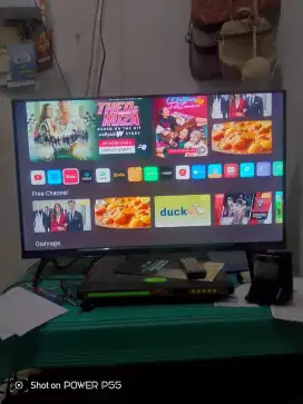 Led smart tv coocaa 32s3u plus baru 1 bulan pemakaian garansi panjang
