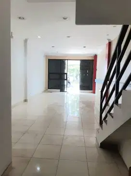 Disewakan Ruko di Sayap Riau Bandung Pusat