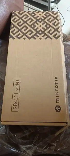 MIKROTIK RB 4011