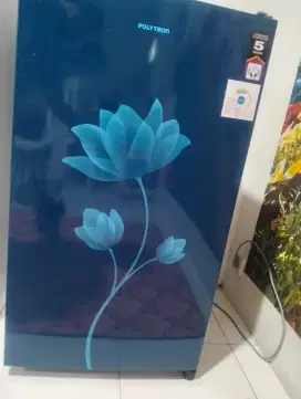 Di jual kulkas 1 pintu