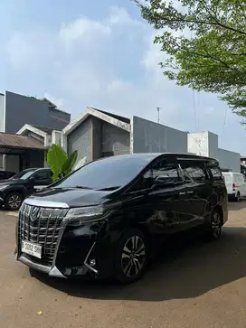 Toyota Alphard X 2018