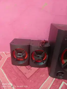 Speaker Multimedia System