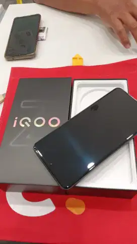 IQOO Neo 10 IQOO Z10
