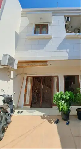 Jual Rumah di Permata harapan baru bekasi kota (B0754)