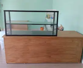 Jual Etalase Kios Kondisi Mulus