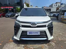 DP 5% Toyota Voxy 2.0 Bensin-AT 2018 7IP