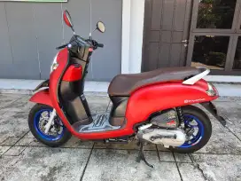 Scoopy merah tahun 2020