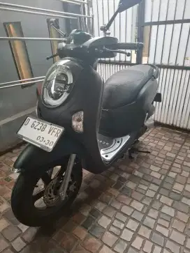 Scoopy Prestige 2025 like new full accesories honda