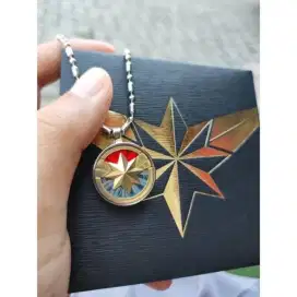 (Preloved) Kalung Pendant Kesehatan MCI captain Marvel Original + box
