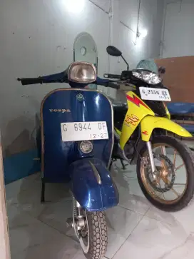 Vespa super tahun 77