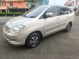 (Harga Cash) Toyota Kijang Innova MT Bensin 2008