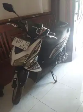 Vario 110 karbu 2009