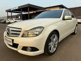 Mercedes-Benz C200 2012 TDP 5jt 30rb AVG Putih Tangan Pertama